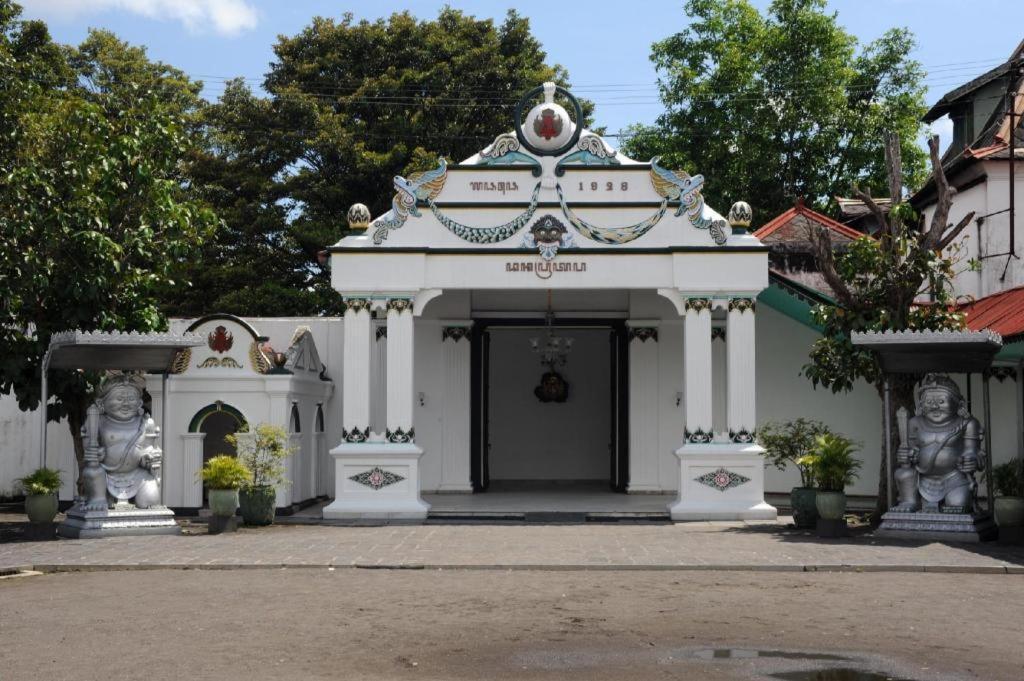 Grage Jogja Hotel Γιογκιακάρτα Εξωτερικό φωτογραφία