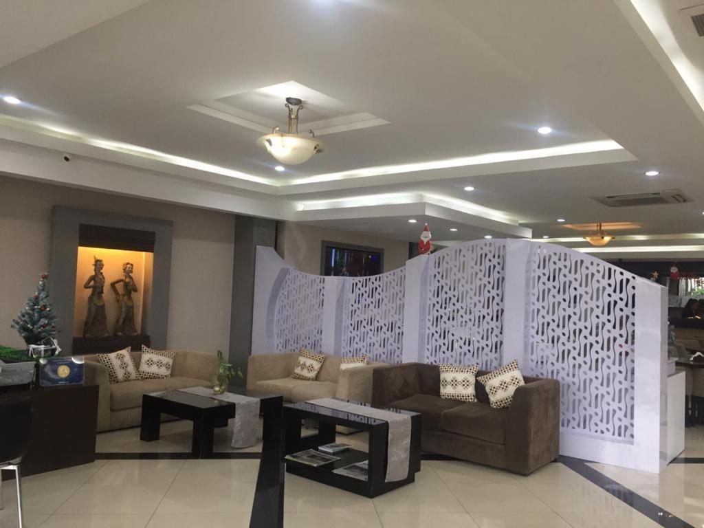 Grage Jogja Hotel Γιογκιακάρτα Εξωτερικό φωτογραφία